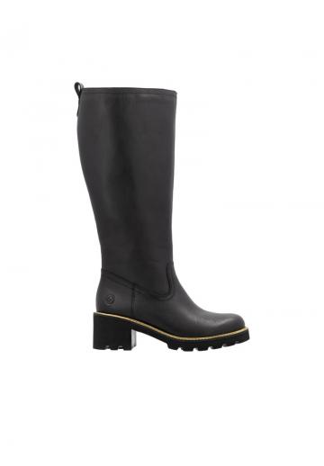 Зимние ботинки