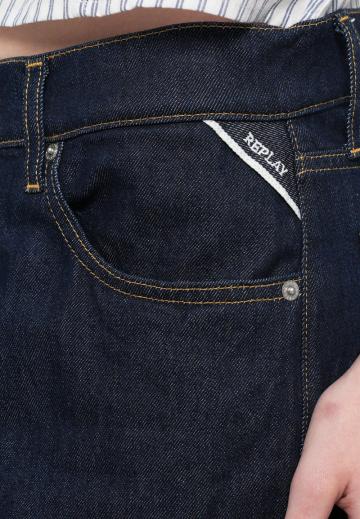 Свободные джинсы