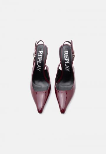 Туфли на высоком каблуке