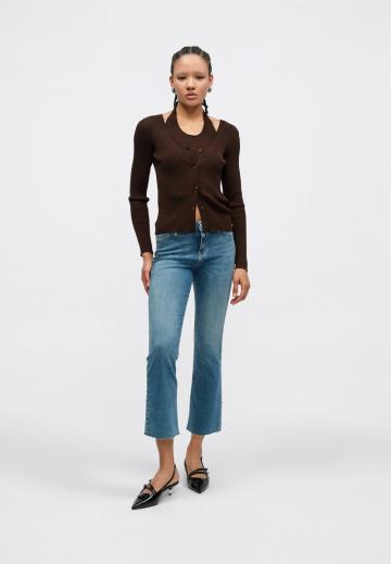 Короткие джинсы