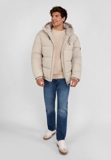 Зимняя куртка