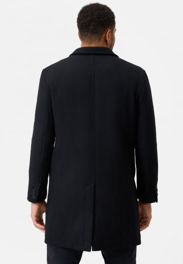 Короткое пальто