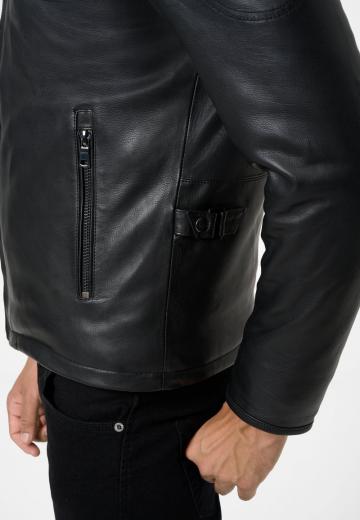 Кожаная куртка