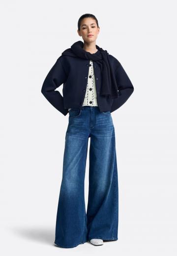 Короткая куртка