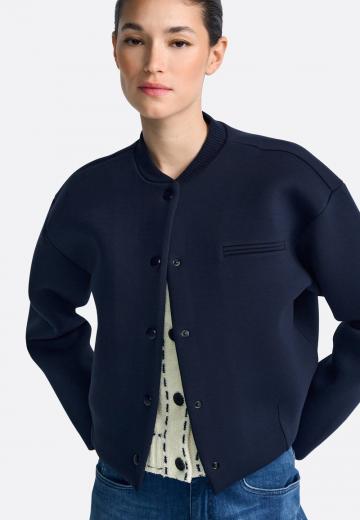 Короткая куртка