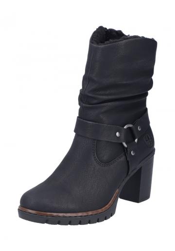 Полусапожки на высоком каблуке