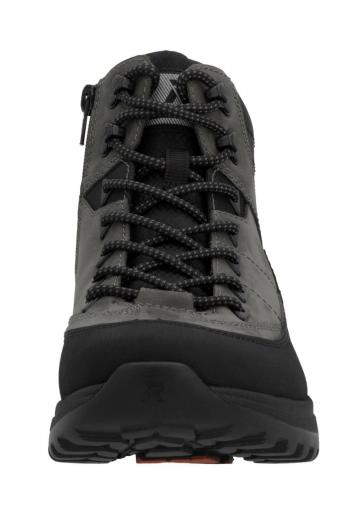 Походные ботинки