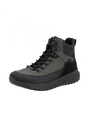 Походные ботинки