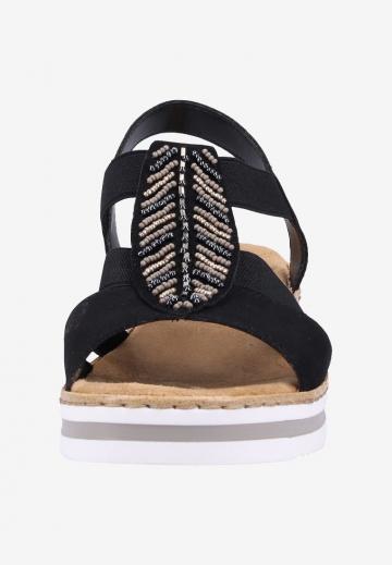 Босоножки на танкетке