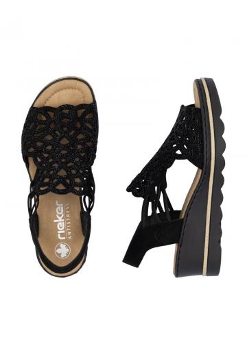 Босоножки на танкетке