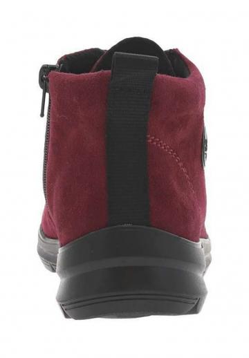 Сапожки на танкетке