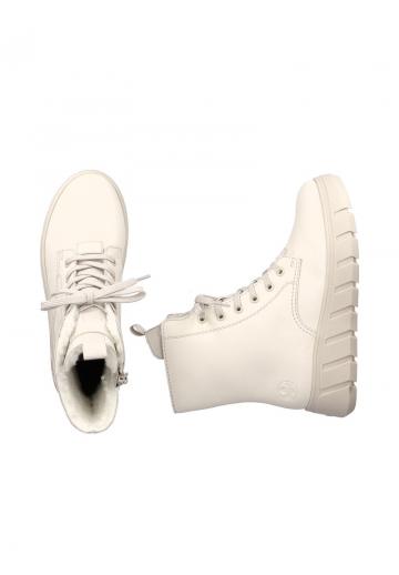 Сапожки на танкетке