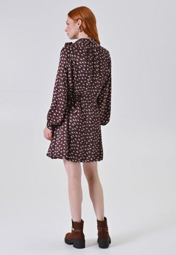 Короткое платье