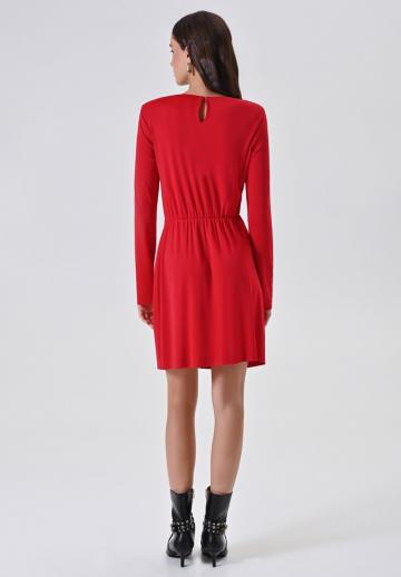 Платье футляр