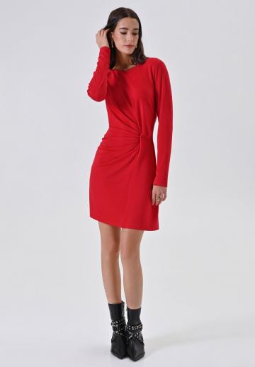 Платье футляр