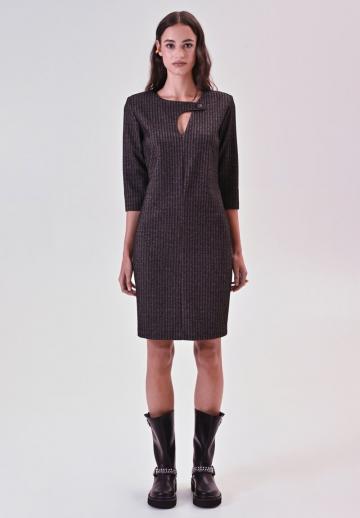 Платье футляр