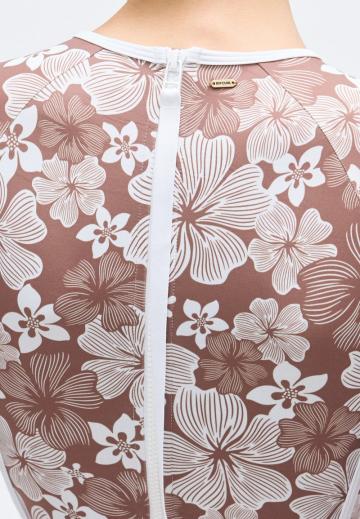 Слитный купальник