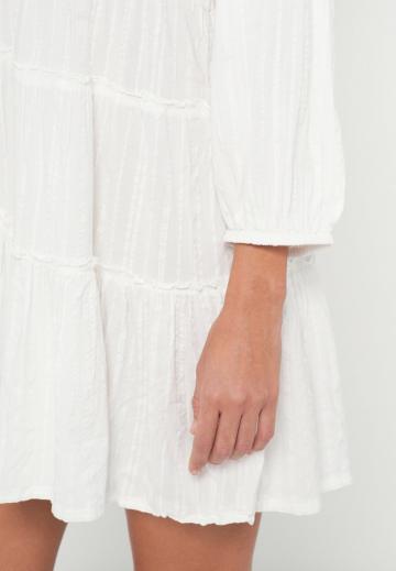 Короткое платье