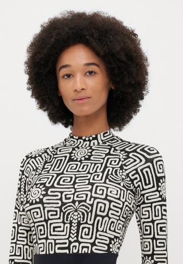 Слитный купальник