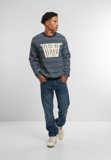 Прямые джинсы