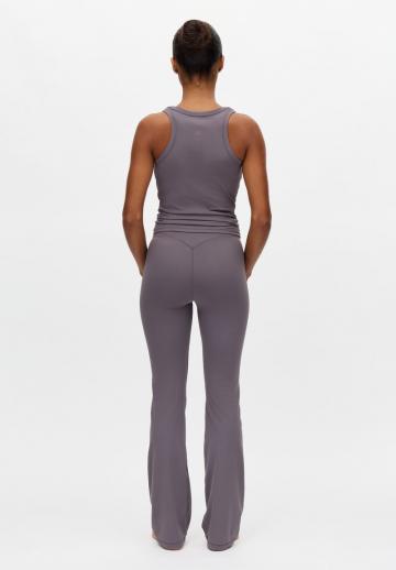 Спортивный топ