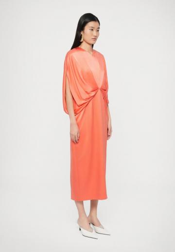 Коктейльное платье