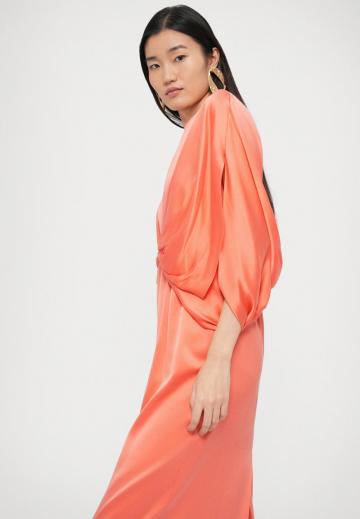 Коктейльное платье