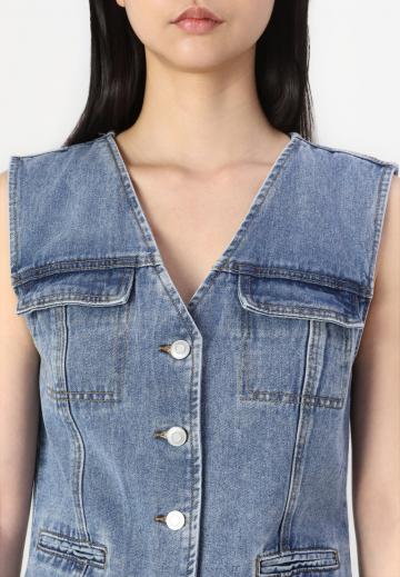 Джинсовая жилетка