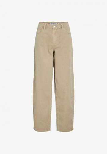 Свободные джинсы