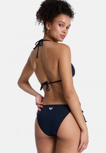 Треугольное бикини
