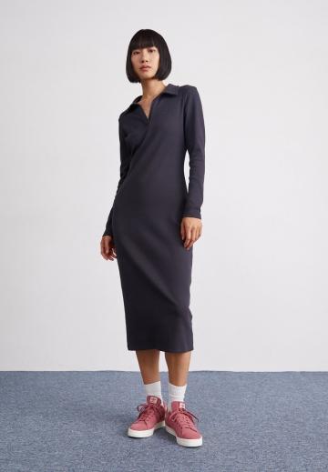 Спортивное платье