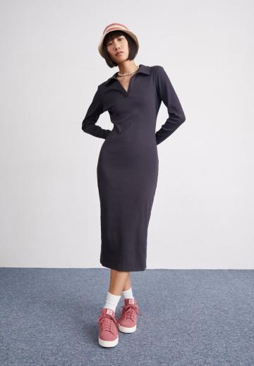 Спортивное платье