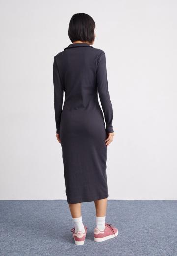 Спортивное платье