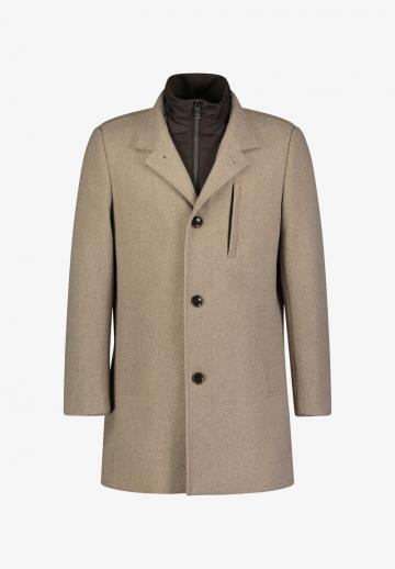 Короткое пальто