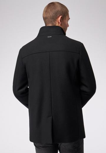 Короткое пальто