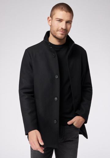 Короткое пальто