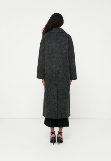 Шерстяное пальто