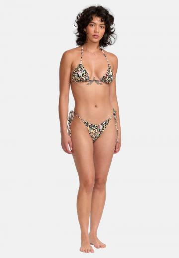 Треугольное бикини