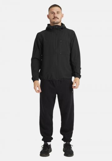 Спортивная куртка