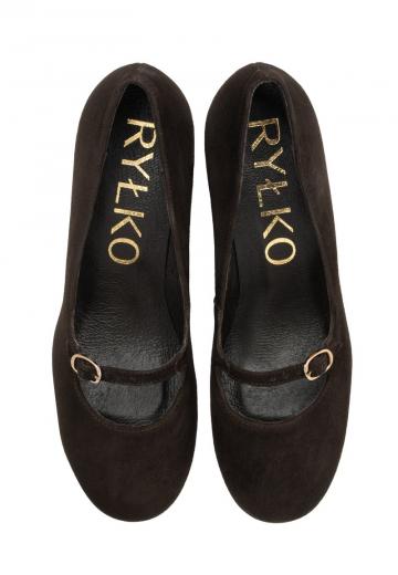 Туфли с ремешком