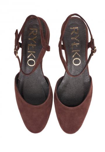 Туфли с ремешком