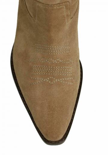 Ковбойские сапоги