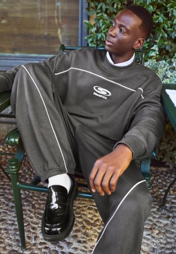 Спортивные штаны