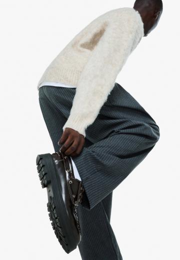 Ботинки на шнуровке