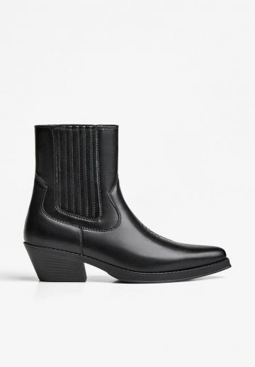 Ковбойские сапоги