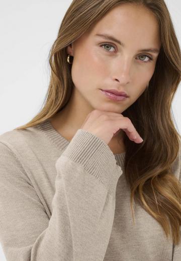 Вязаное платье