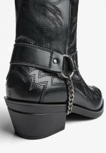 Ковбойские сапоги