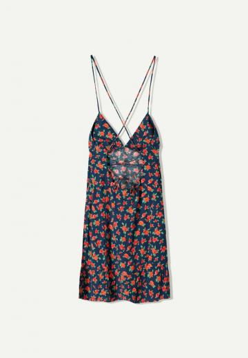 Короткое платье