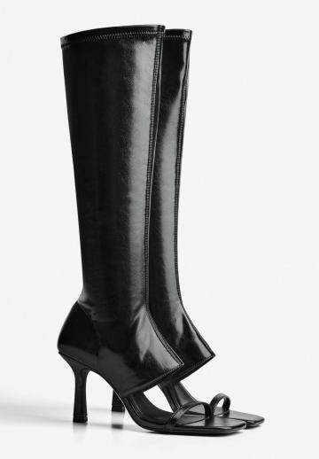 Высокие сапоги