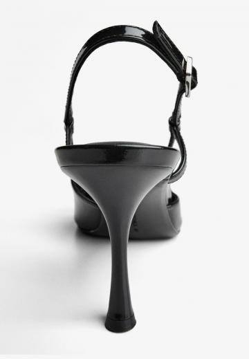 Туфли на высоком каблуке